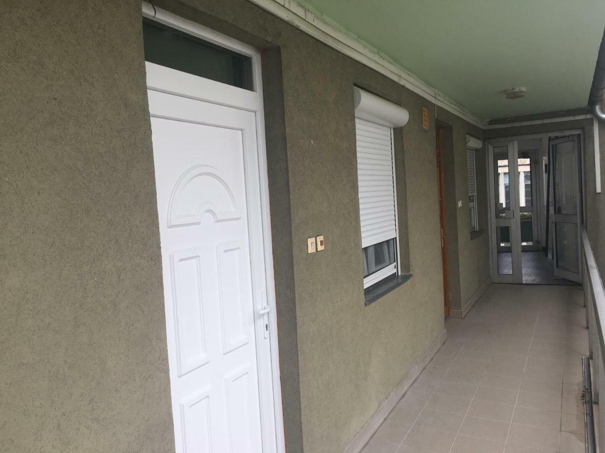 Szelestey Utcai Apartman Szombathely Bagian luar foto