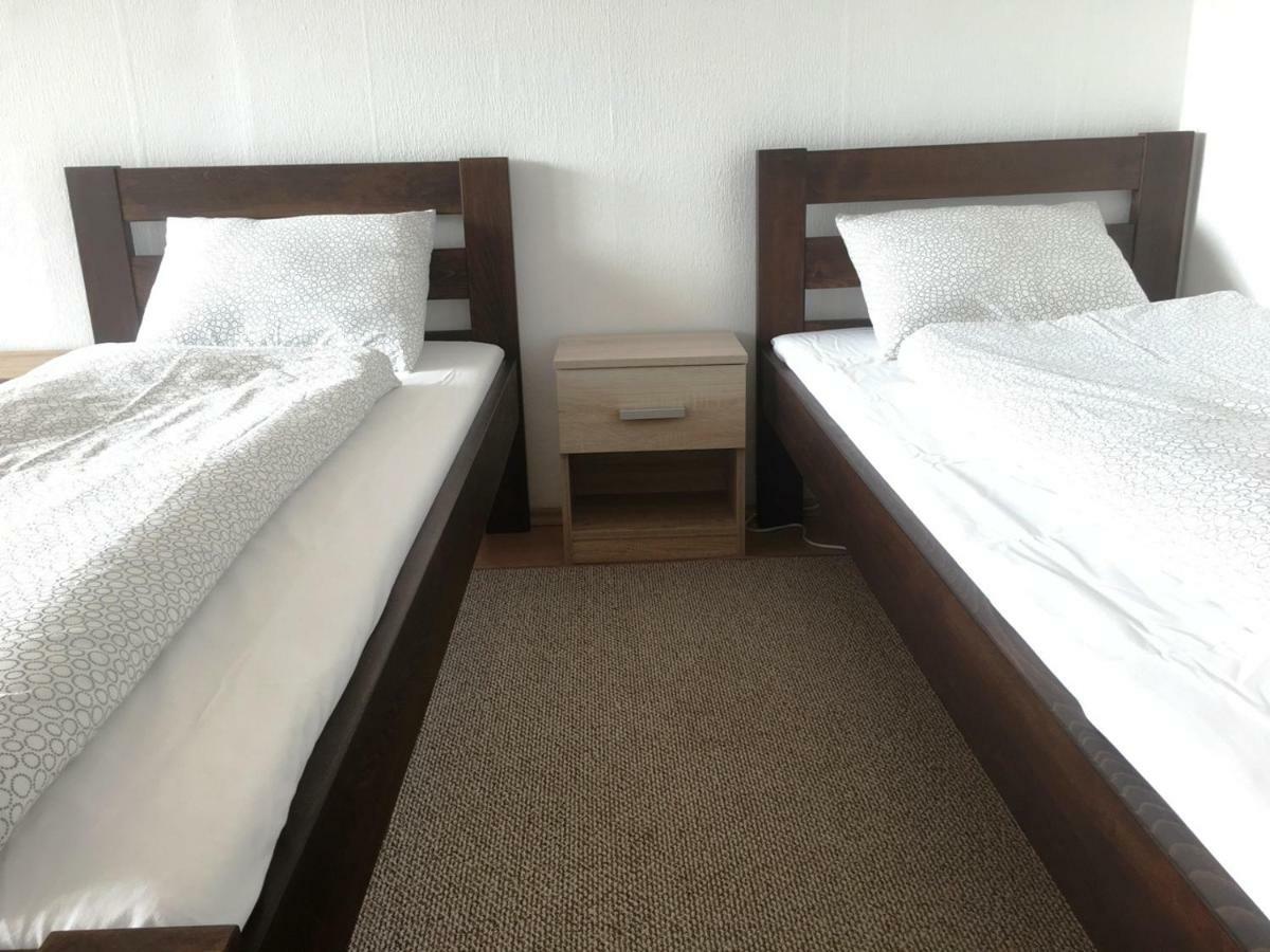 Szelestey Utcai Apartman Szombathely Bagian luar foto